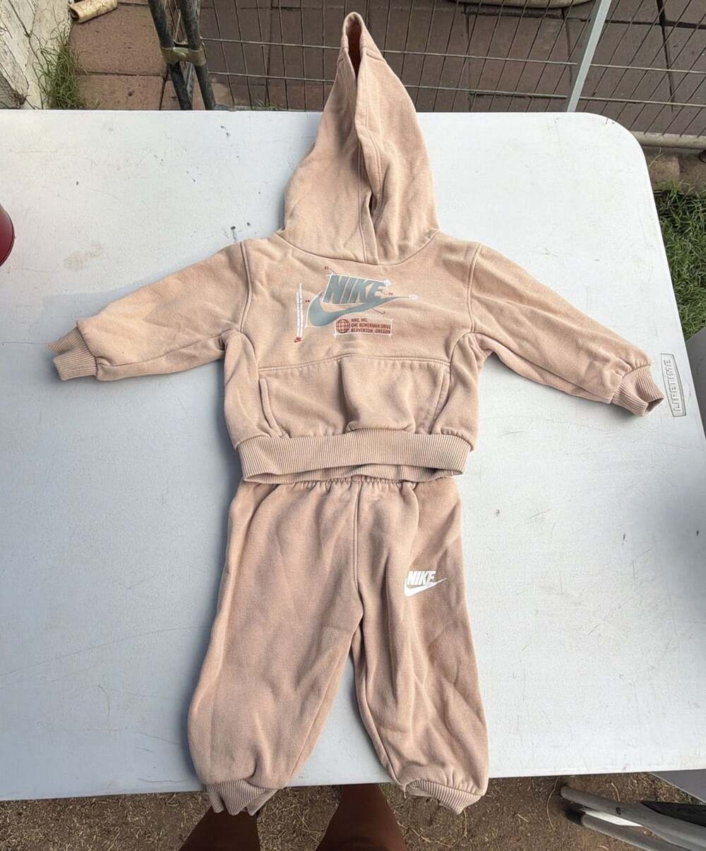 Nike Hoodie and Jogger Tracksuit Set Size 12M Tan Fleece